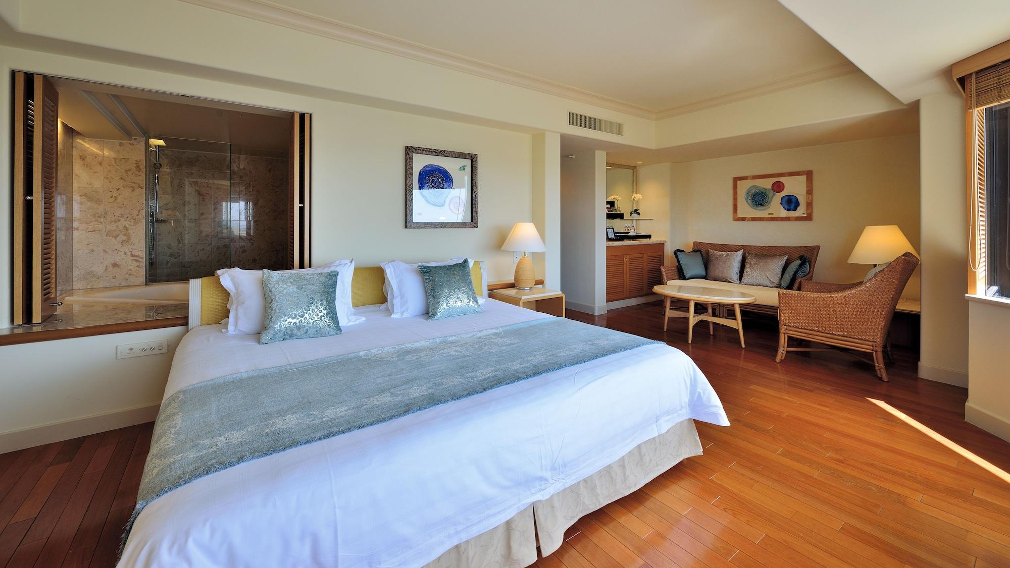 เดอะ นาฮะ เทอเรซ Hotel ภายนอก รูปภาพ