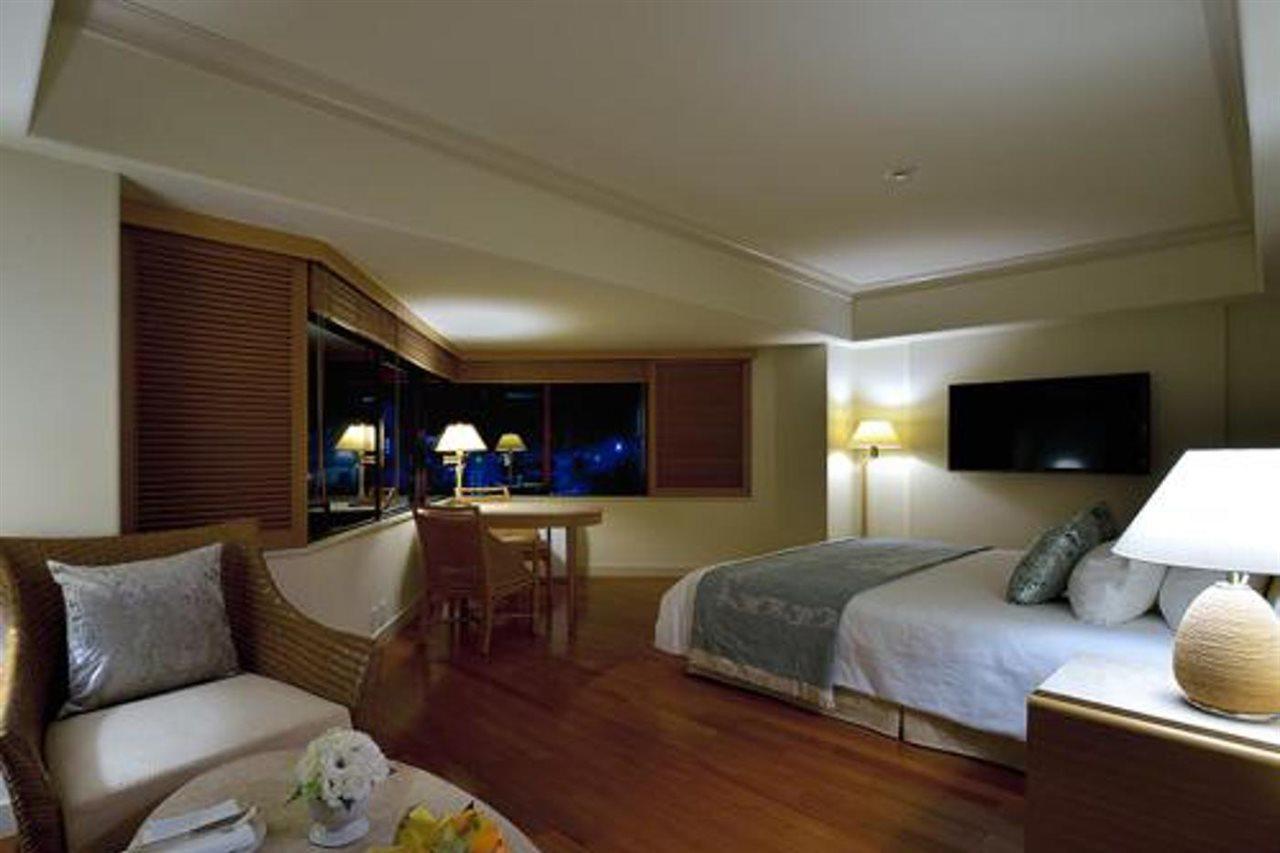เดอะ นาฮะ เทอเรซ Hotel ภายนอก รูปภาพ