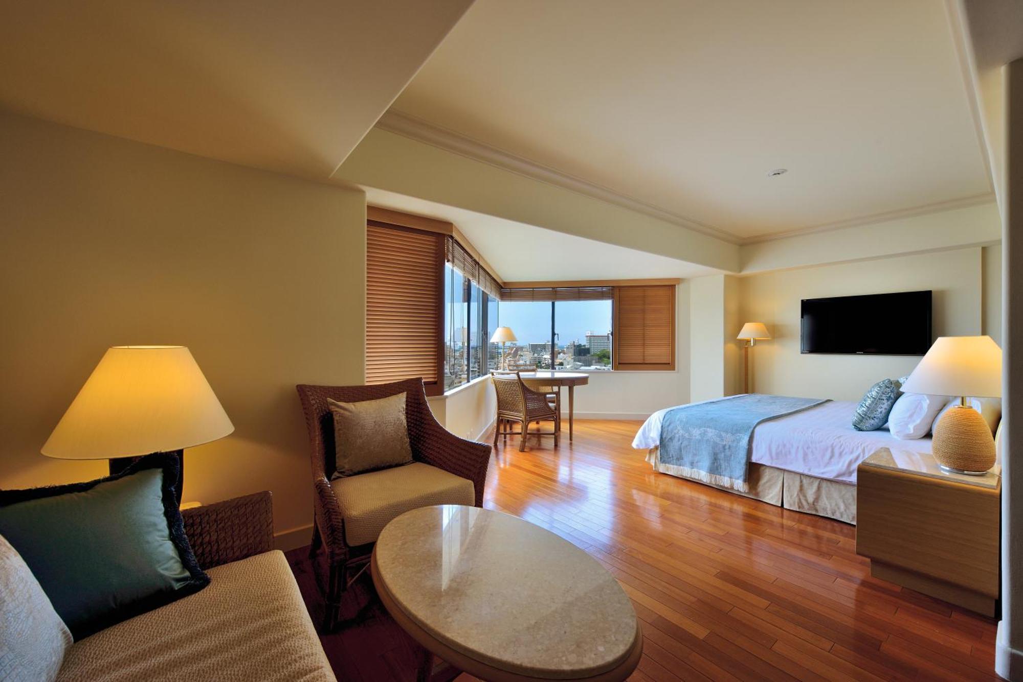 เดอะ นาฮะ เทอเรซ Hotel ภายนอก รูปภาพ